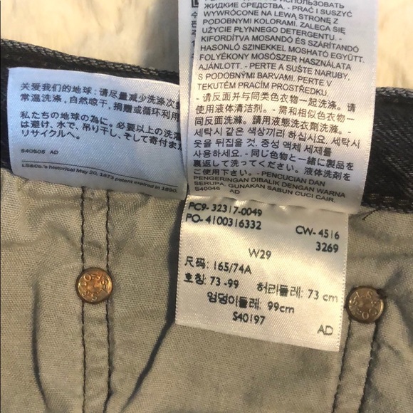 Levi’s Raw Cut Off Black Denim 501s Jean Shorts - Picture 4 of 4